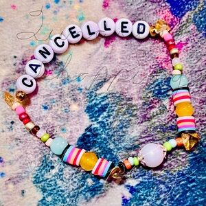 “Cancelled” Taylor Swift bracelet